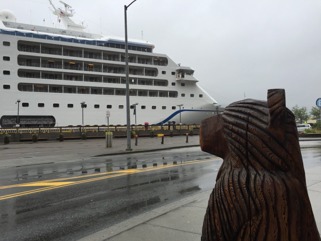 Juneau-tourist-ship
