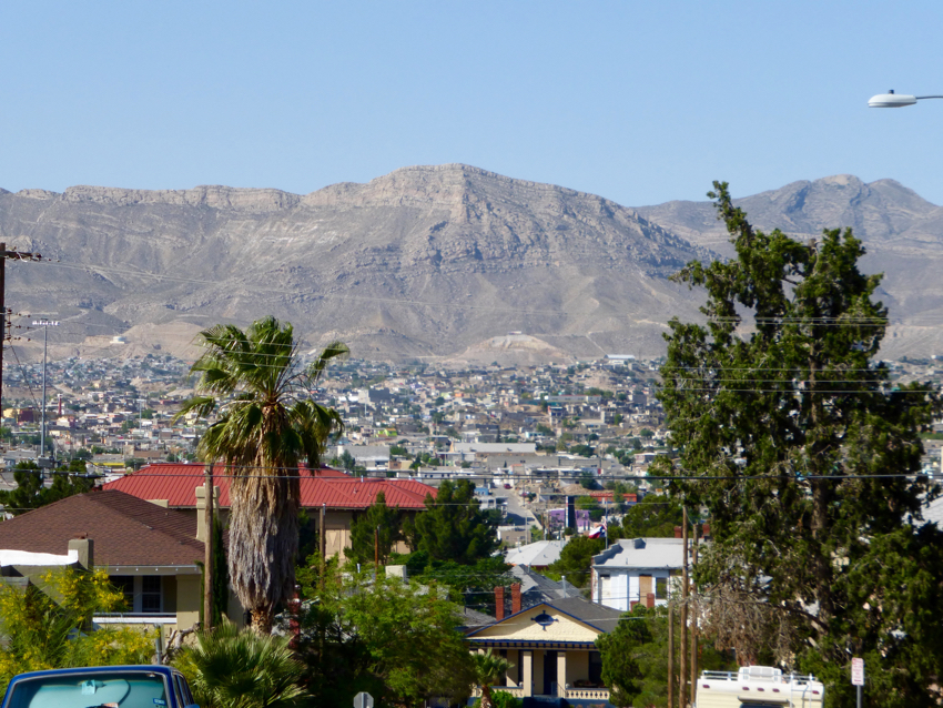 A view of Juárez from Yandell Street