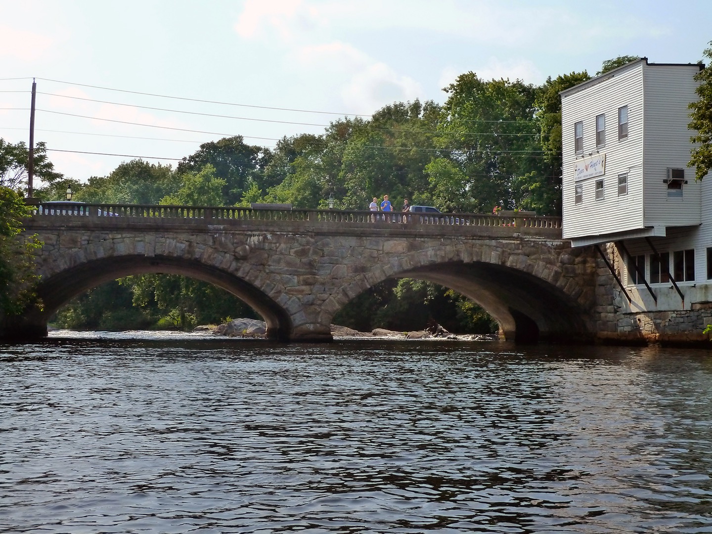 pawtuxet-bridge-sign